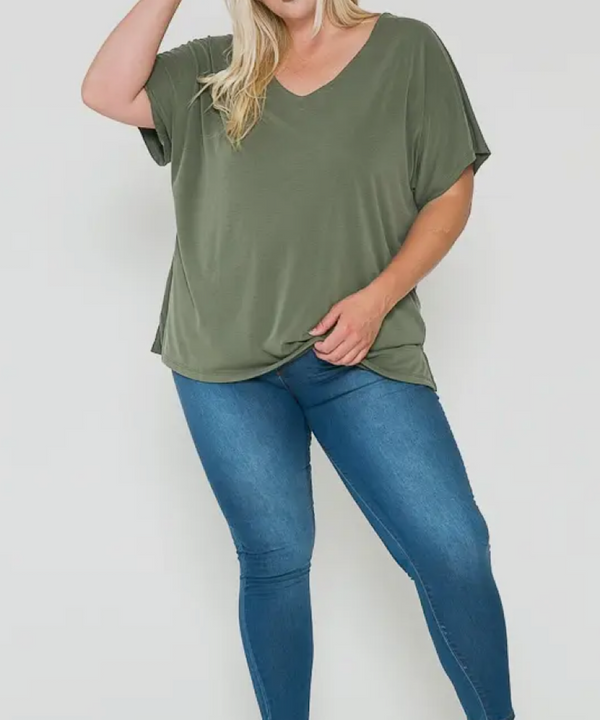 The Plus Basic V-neck Top (Olive)