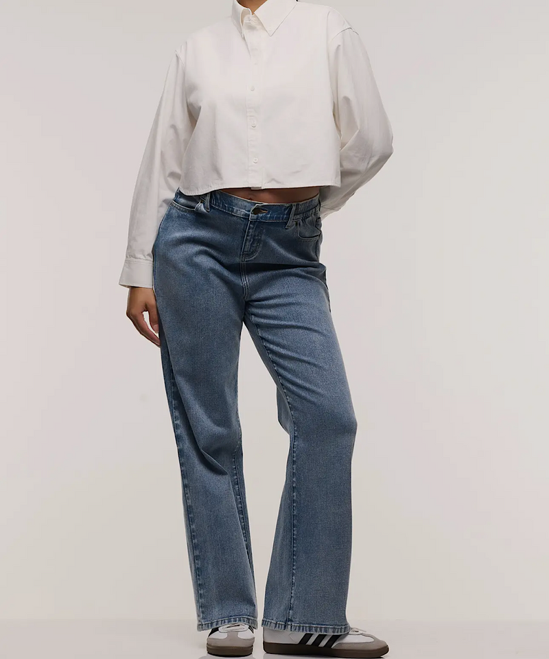 The Relaxed Wide Leg Jean